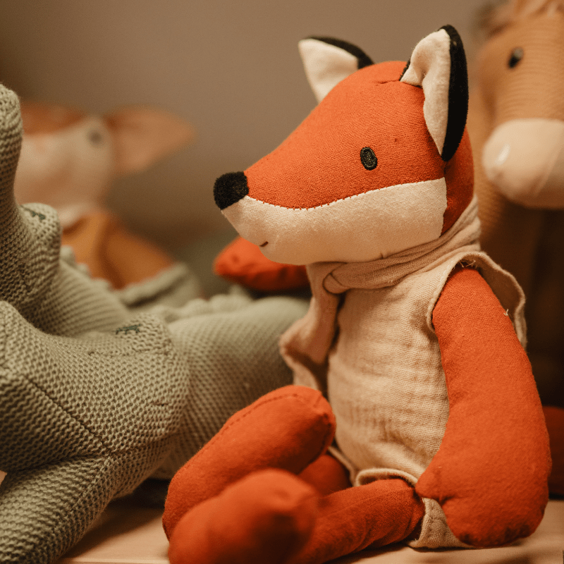 jolis objets déco et jouets enfants le singe au dahlia